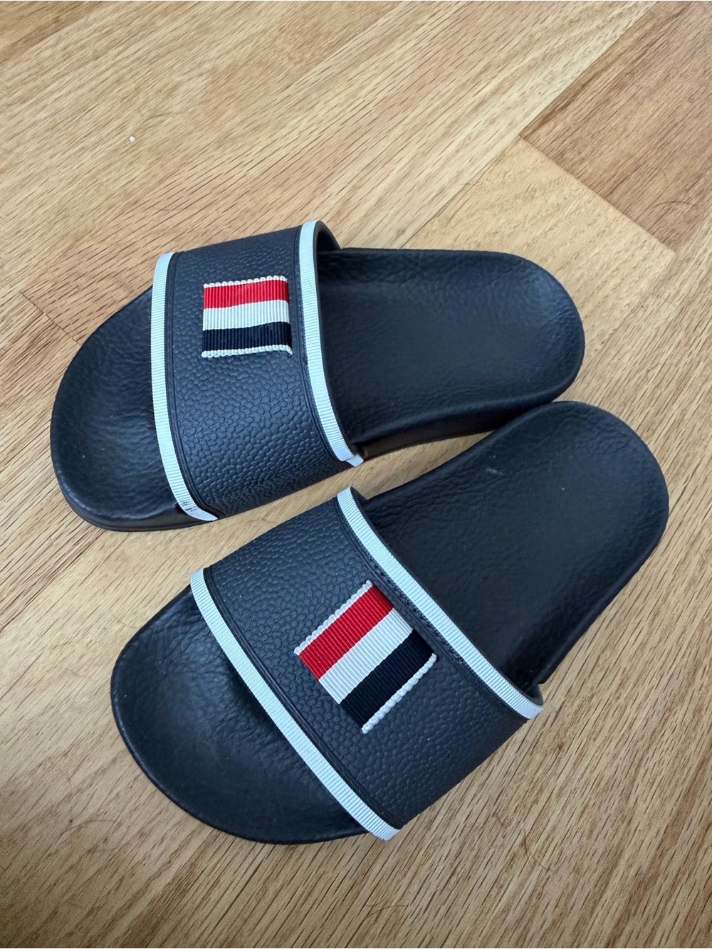 Black kids Slide Sandals with Red-White-Black Accent size 10c